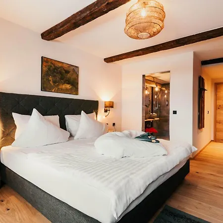 Hotel Gluecksschmiede - Hinterglemm Saalbach-Hinterglemm Room photo